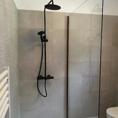 Frgacic I * באסקה