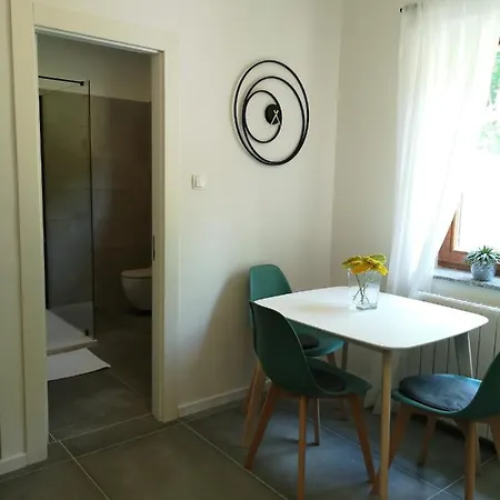 Frgacic I Апартаменты Башка