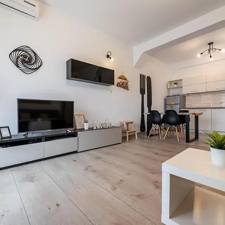 Frgacic I Apartmán *